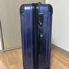 Ｍ　スーツケースの画像