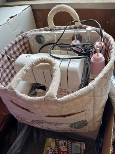 ★画像変更しました。ロックミシン(baby lock)