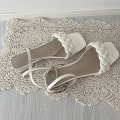 白 オシャレサンダル(Lサイズ)の画像