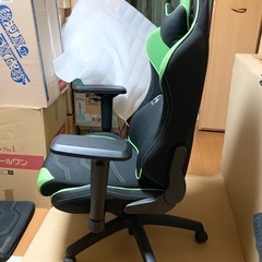 Bauhutte(バウヒュッテ) ゲーミングチェア G-530  グリーンの画像