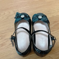 【美品】Betty Kids キッズフォーマルシューズ　18cmの画像