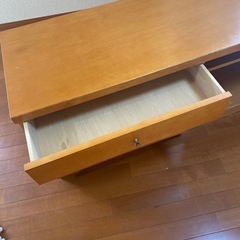 テレビ台の画像
