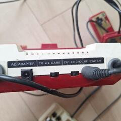ファミリーコンピューター【ジャンク品】の画像