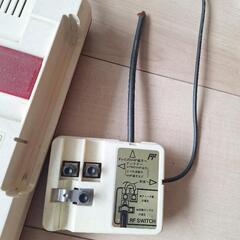 ファミリーコンピューター【ジャンク品】の画像