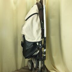 【紋別市発】ベビーカー　Capella　カペラ  西松屋オリジナルのA型ベビーカー　くまのプーさん　生後1か月～24か月　引取り限定　中古品の画像