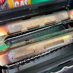 東z455 炉ばた焼き器 炙りや iwatani イワタニ 網焼き 串焼き 炉端焼き 型番:CB-ABR-1 海鮮焼き 焼き鳥 焼きガニ 焼餅･焼きたらこ 身近な食材 魚介の炙り焼き 網焼き焼肉 焼き野菜 網焼きソーセージ 卓上で七輪焼き！ お手軽BBQの画像