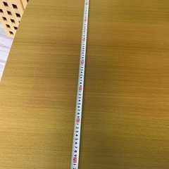 ダイニングテーブルの画像