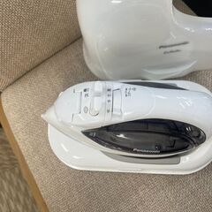 コードレスアイロン　No.2271　Panasonic　2021年製　NI-CL312　【リサイクルショップどりーむ荒田店】の画像