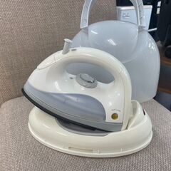 コードレスアイロン　No.3226　ニトリ　ES-140　【リサイクルショップどりーむ荒田店】の画像
