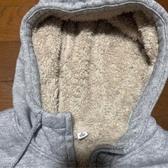 ユニクロ　パーカー　メンズ　グレー　アウター　UNIQLOの画像