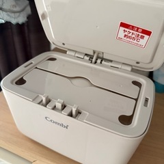 コンビ おしりふき温め器 クイックウォーマーの画像