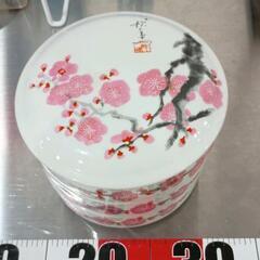 【ほぼ未使用】重箱4段　陶器　お正月用品　レトロ　骨董品 4段重ね 重箱 陶器 骨董品 おせち お正月 お弁当 - メルカリ