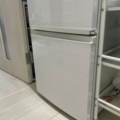 シャープ 単身用冷蔵庫の画像