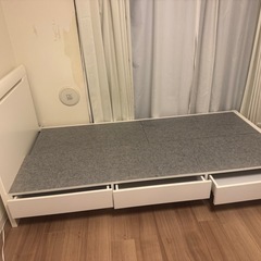 ニトリ　シングルベッドの画像
