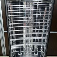 2019年製 YUASA PRIMUS 3灯管 ハイブリッドヒーター YKT-SCS12C(K) ブラック 首振り式 ユアサプライムス 電気ストーブ 暖房器具 ストーブ 暖房 苫小牧西店の画像