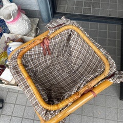 （受け渡し者決定）2段置き棚の画像