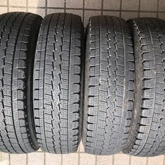 dunlop スタッドレスタイヤ　ホイール　セット
の画像