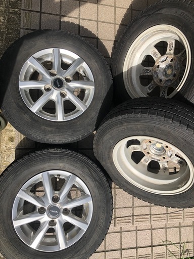 dunlop スタッドレスタイヤ　ホイール　セット