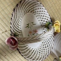 植木鉢カバーとカゴの画像
