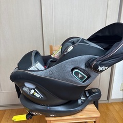 美品アップリカ　クルリラプロテクト　R129 の画像
