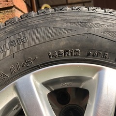 dunlop スタッドレスタイヤ　ホイール　セット
の画像