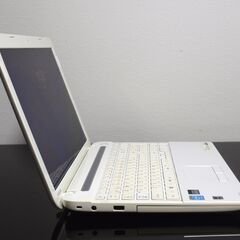 TOSHIBA定番Celeron最新Windows11メモリ4GB高速SSD120GBWifi接続可能カメラ内蔵の画像