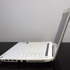 TOSHIBA定番Celeron最新Windows11メモリ4GB高速SSD120GBWifi接続可能カメラ内蔵の画像