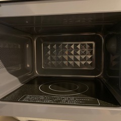 アイリスオーヤマ  700W 電子レンジ　美品 9月末頃受渡し
の画像