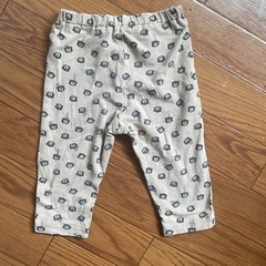 【90サイズ】子供服　半ズボン　短パン　スカートブルマの画像