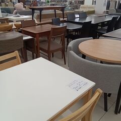 ★リユースのサカイ日立店★HJ7645 NITORI ダイニングテーブルセット ナチュラルブラウン H70×D70×W70 クリーニング済み の画像