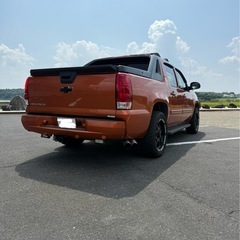 アバランチ　LTZ 4WD サンルーフ　革シート　アメ車　ピックアップ　トラック　V8の画像