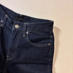 UNIQLO ユニクロ ワイドストレートジーンズ NAVY69  の画像