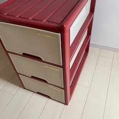 押入れ収納チェストの画像