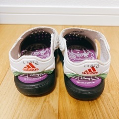 adidas ×トイストーリー バズライトイヤー　サンダル 16cmの画像
