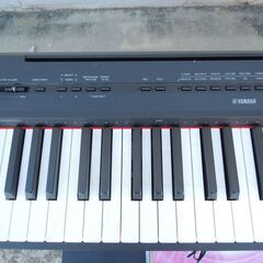 △ヤマハ　YAMAHA　P-115B　電子ピアノ　 ブラック　2016年製　音出しOKの画像
