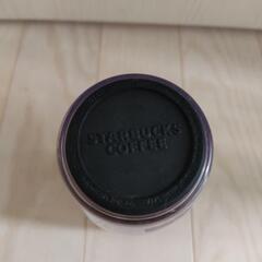 スターバックスタンブラーの画像