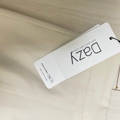 新品　Sサイズスカートアイボリーの画像