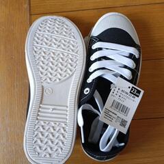 スニーカーの画像
