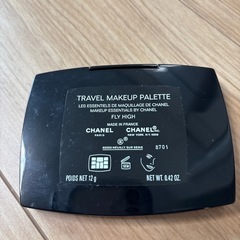 CHANEL メイクパレット
の画像
