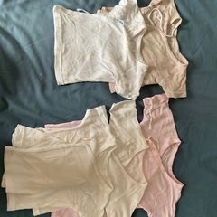 赤ちゃん服の画像