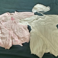 赤ちゃん服の画像