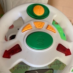 車のおもちゃ　乗るおもちゃの画像