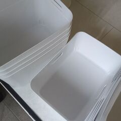 白のボックスです　無料ですの画像