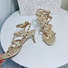 Valentino/(細ヒールサンダル)スタッズシリーズの画像