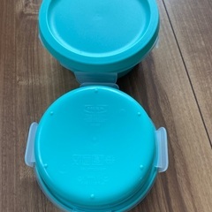 IKEA食器　グラス　タッパー　Costcoマグカップなどの画像