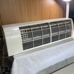 【美品】ダイキン ルームエアコン 2.8kW 主に10畳用 2018年製 F28UTES-W 7R32 冷媒の画像