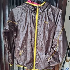 PUMA　ウィンブレ　リバーシブル　Mサイズの画像