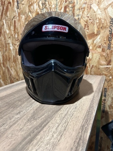 シンプソン　ヘルメット