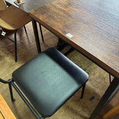 【ジャングルジャングル深井店】★ダイニング2人用 イス×1 木目調 テーブル 家具 堺市（中区 堺区 東区 西区 南区 北区）和泉市 河内長野市 富田林市 松原市 狭山市 深井 【FU2680】の画像