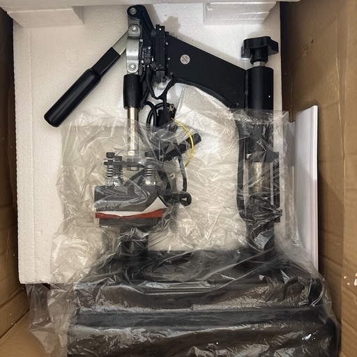 マーキングプレスマシーン